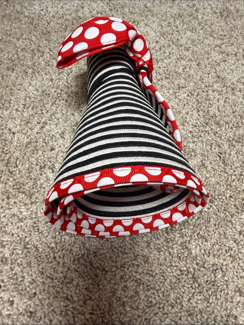 Disney Parks Roll up Minnie Sun Visor - Picture 7 of 7